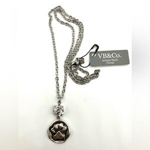 NWT VB&Co Artisan Paw Print Pendant with Swarovski Crystal Stainless Steel Chain
